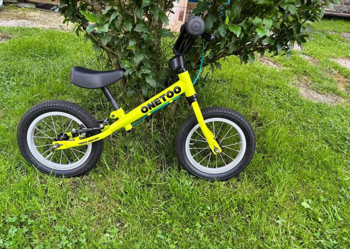 Odrážedlo Yedoo OneToo 12" - Lime