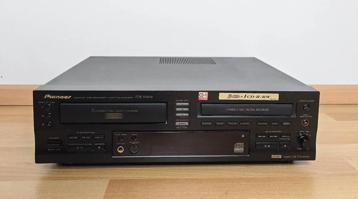 Pioneer PDR-W 839 / CD prehravac- Rekoder