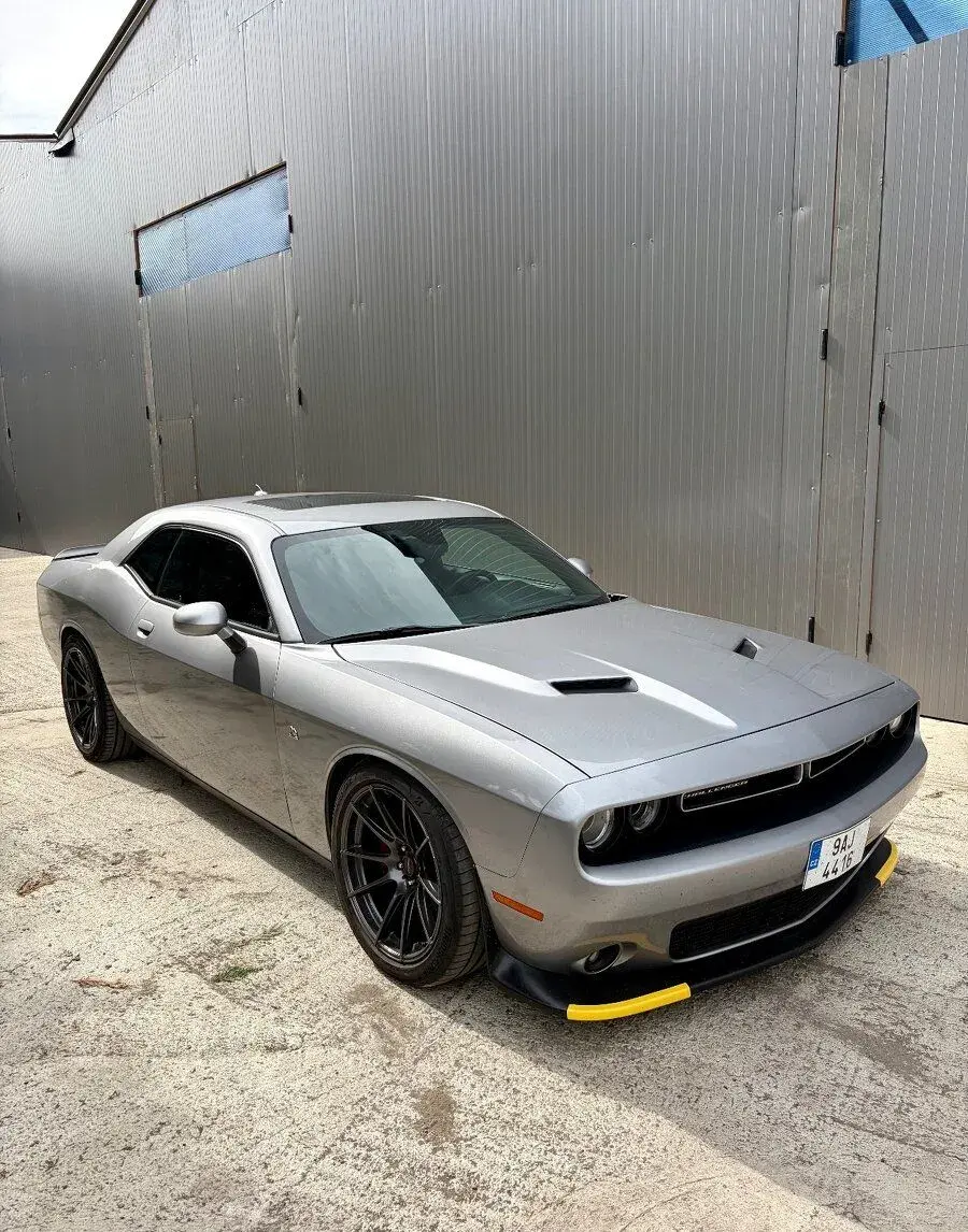 Dodge Challenger – 82 000 km