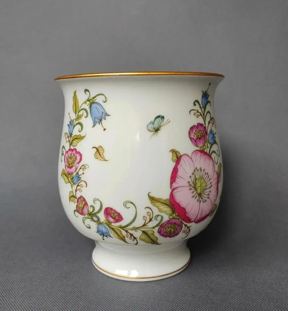 Jemná porcelánová váza/ květináč Hutschenreuther Ole Winther
