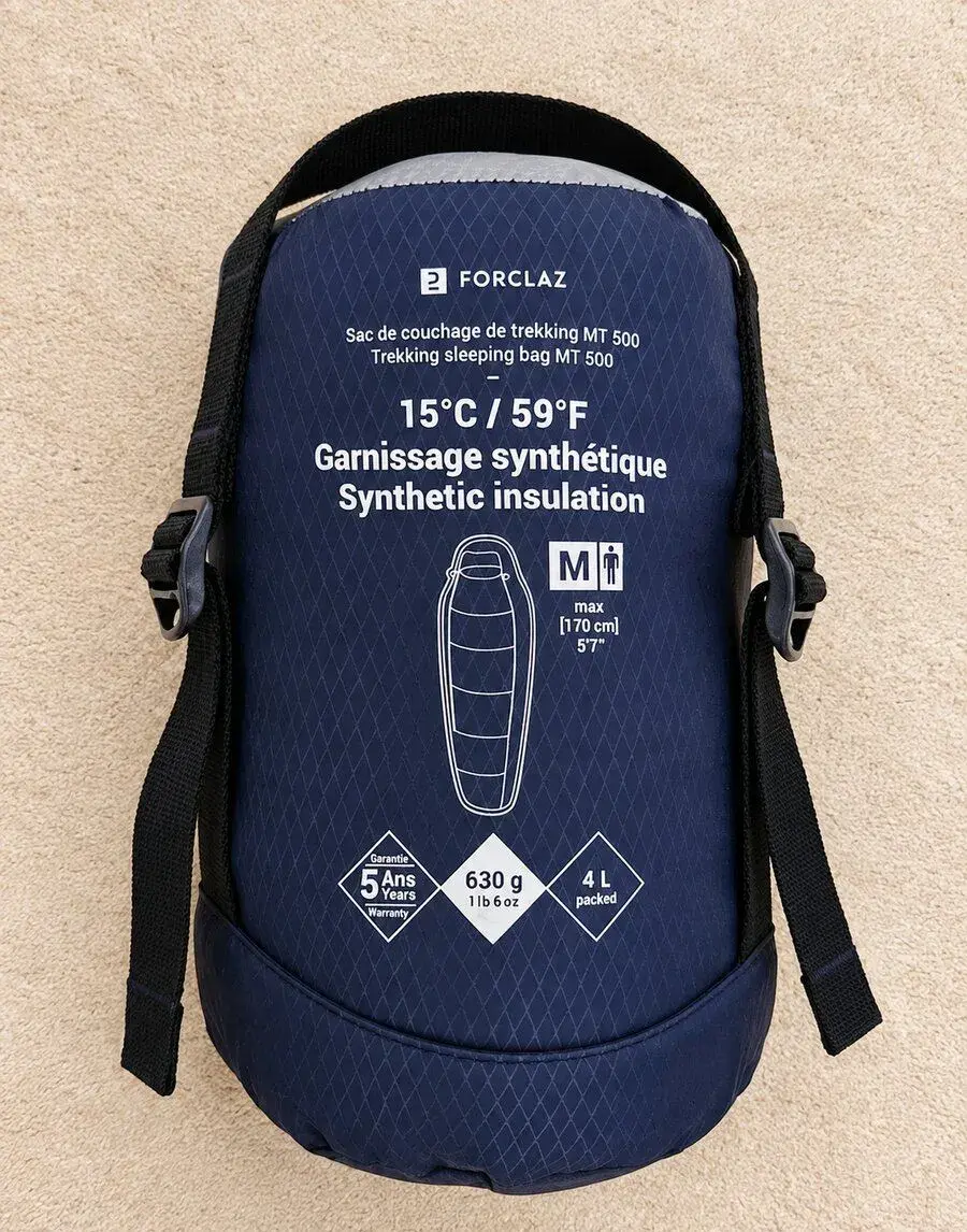 Spacák Forclaz MT500, 15 °C, hmotnost 630 g