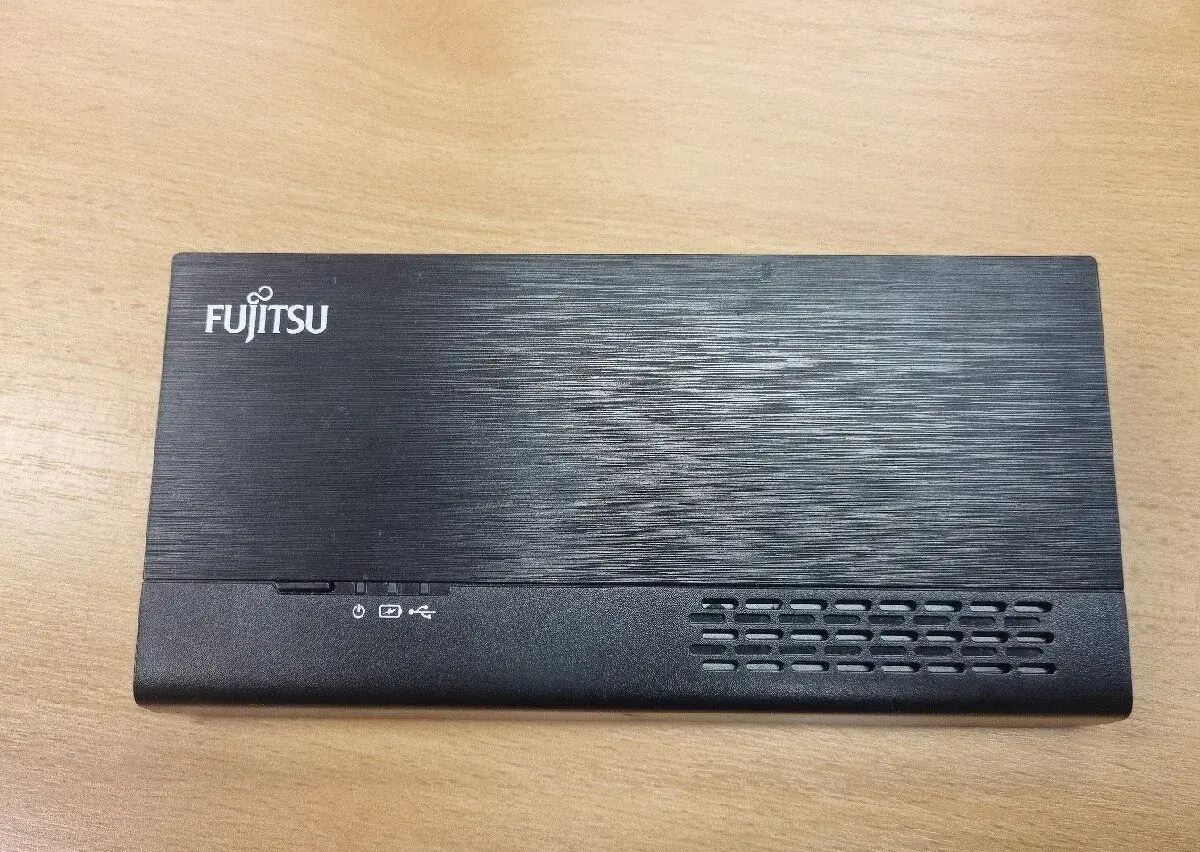Fujitsu Dock/Port Replicator PR09