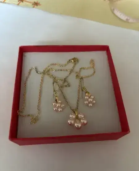 Perličková souprava Swarovski kytičky zlacená