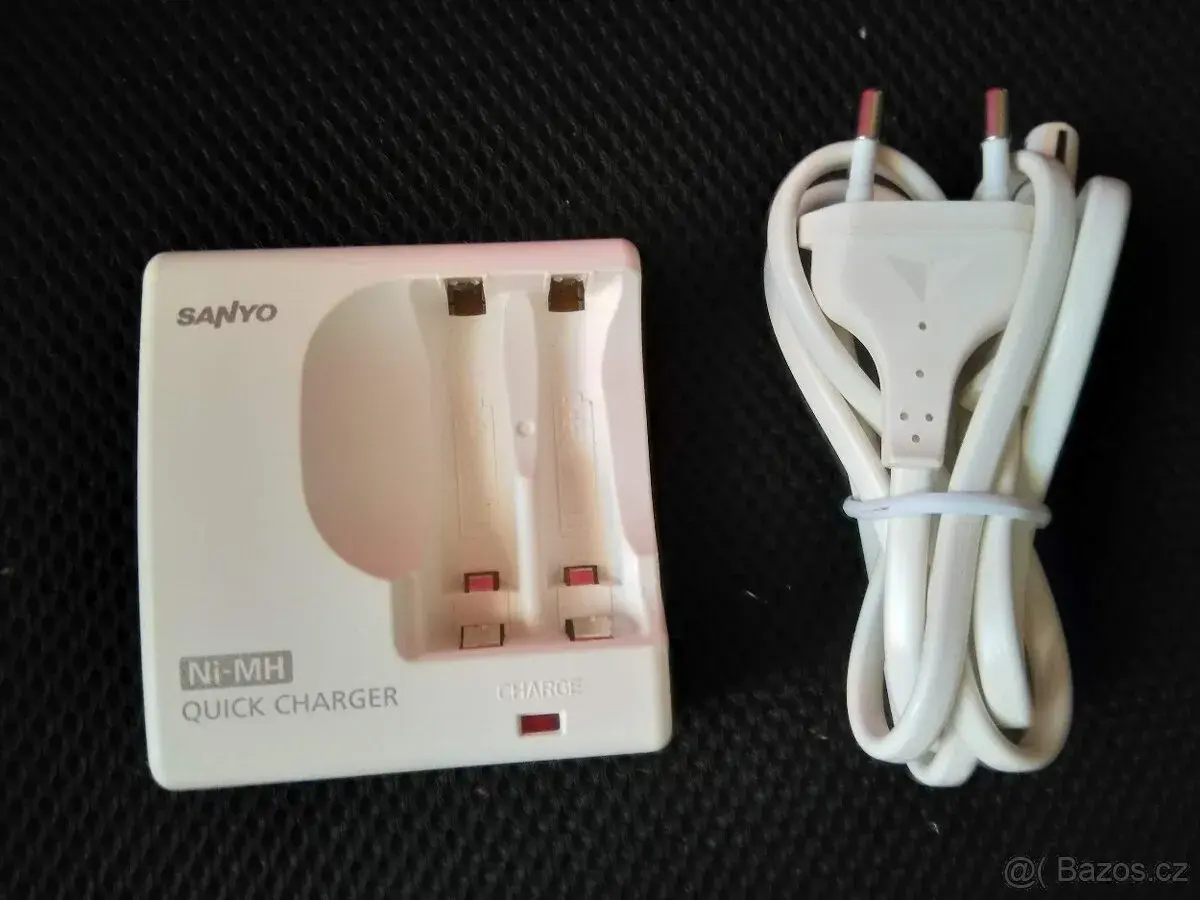 Nabíječka na tužkové baterie Sanyo