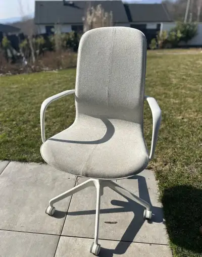 Ikea otočná kancelářská židle Langfjall