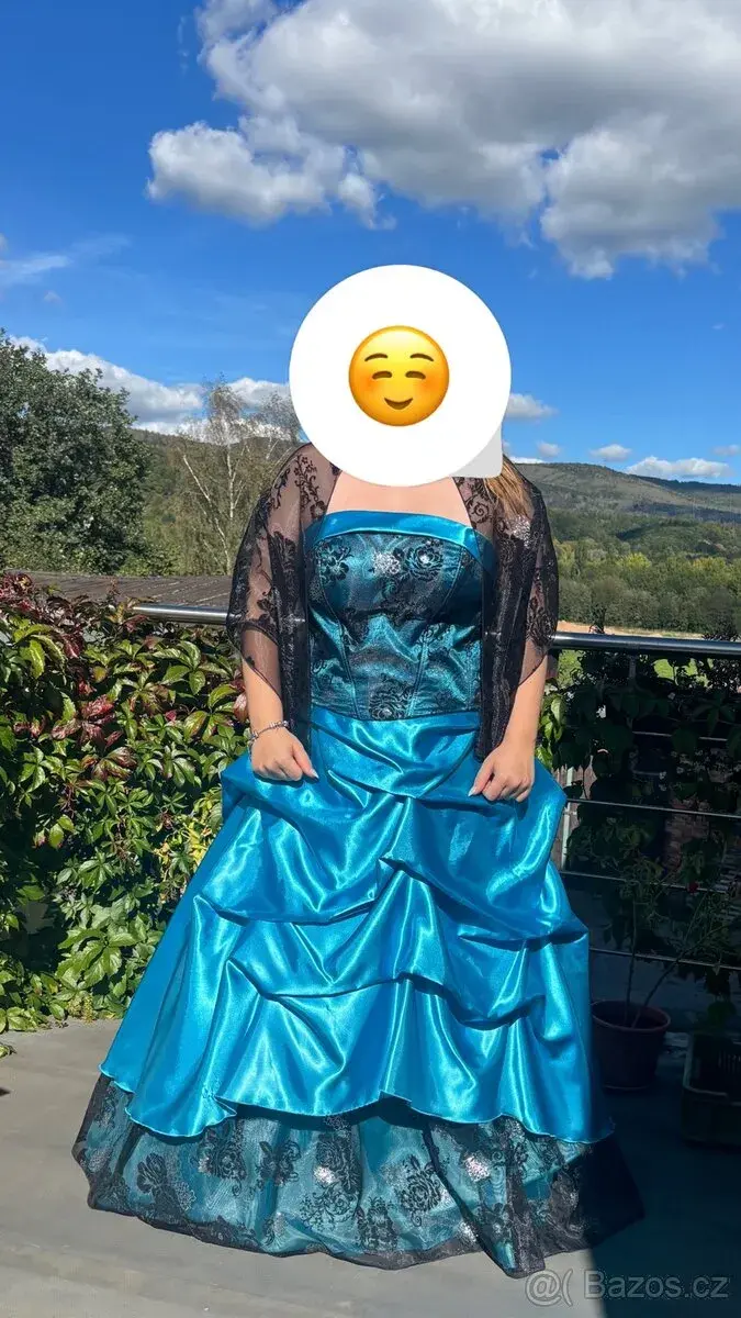 Maturitní šaty