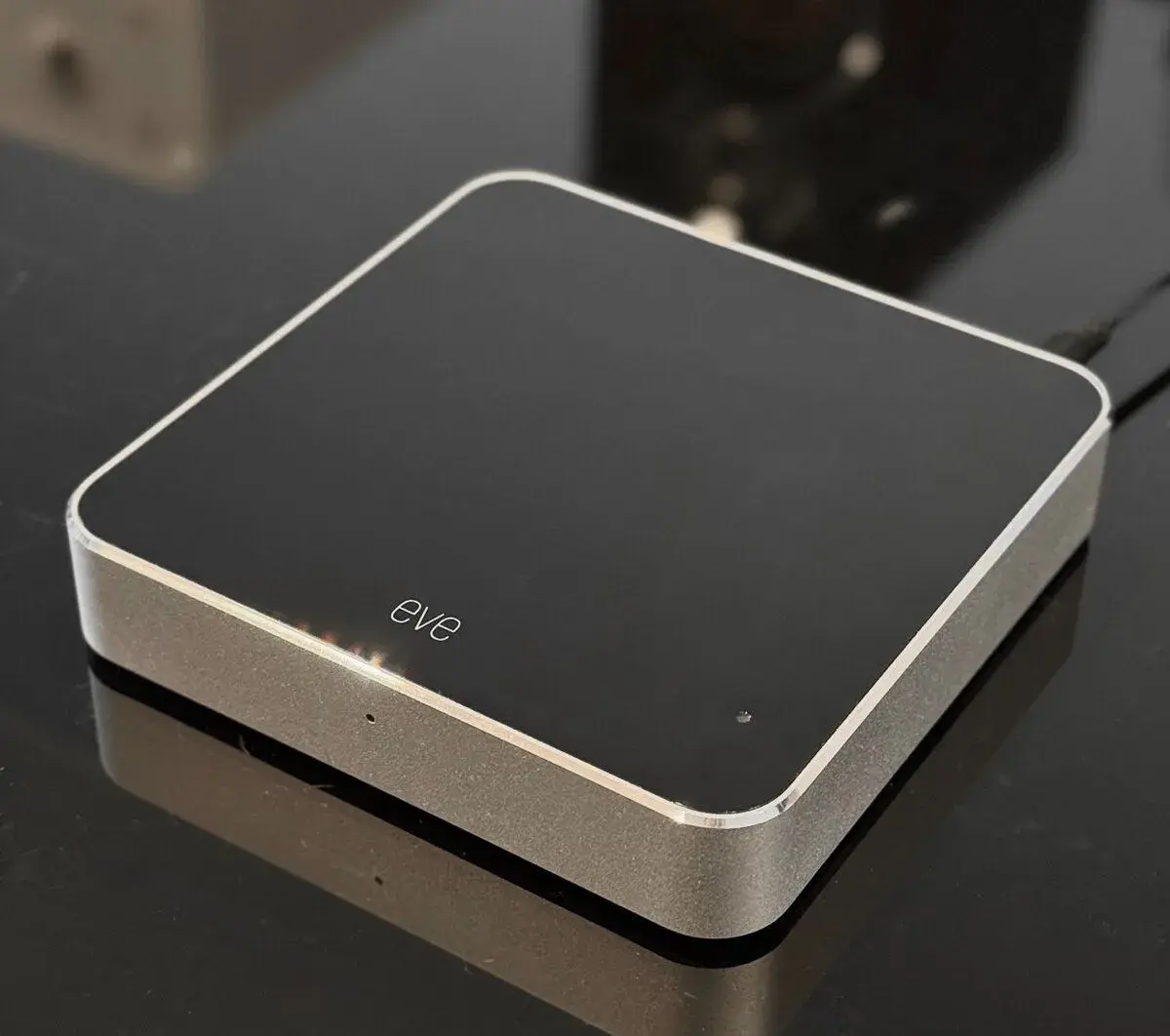 Eve Play audio streamer