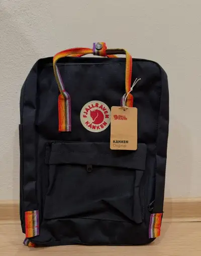 Batoh Kanken Rainbow černý (16L)