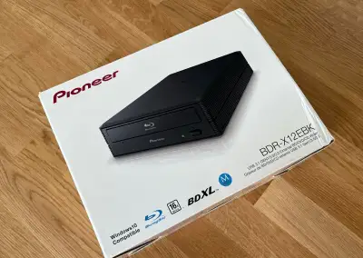 CD / DVD / Blu-ray vypalovačka Pioneer BDR-X12EBK - externí