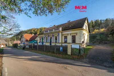 Prodej restaurace, stravování, 275 m², Zvíkovec