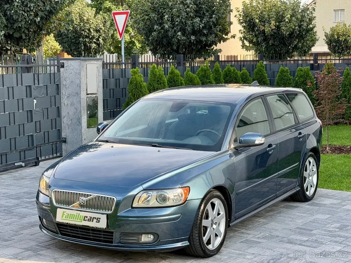 Volvo V50 – 292 000 km