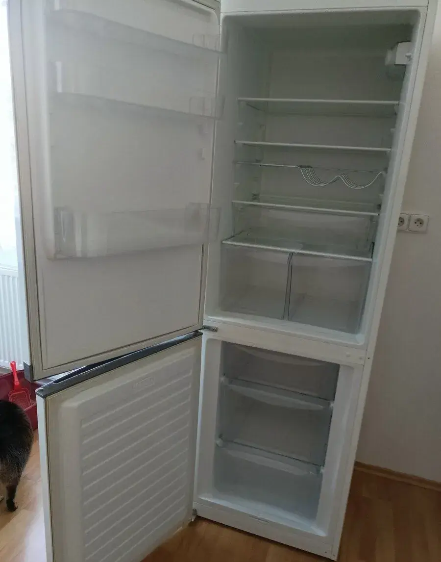 Lednice Zanussi