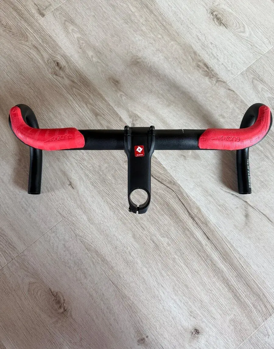 Řidítka Bontrager elite vč. představce 90 mm