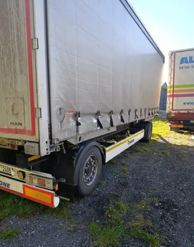 Krone AZ přívěs bdf