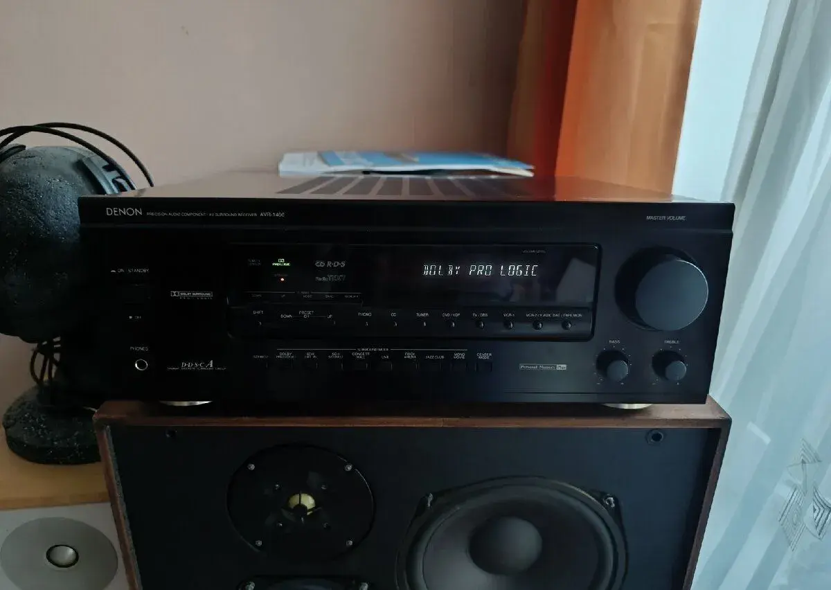 Receiver Denon AVR 1400
