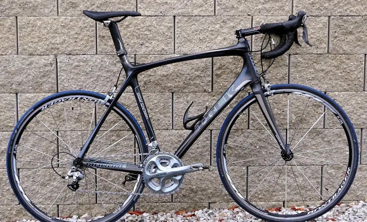 Karbonové silniční kolo Trek Madone 5.2, vel. XL