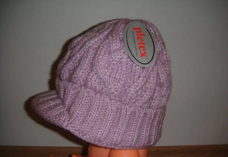 čepice s kšiltem PLETEX vel. UNI