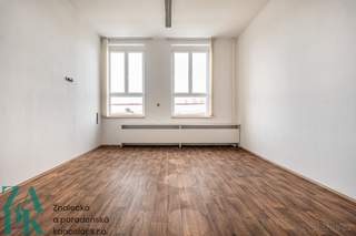Pronájem kancelář, 30 m2, Cheb, ev.č. 01161