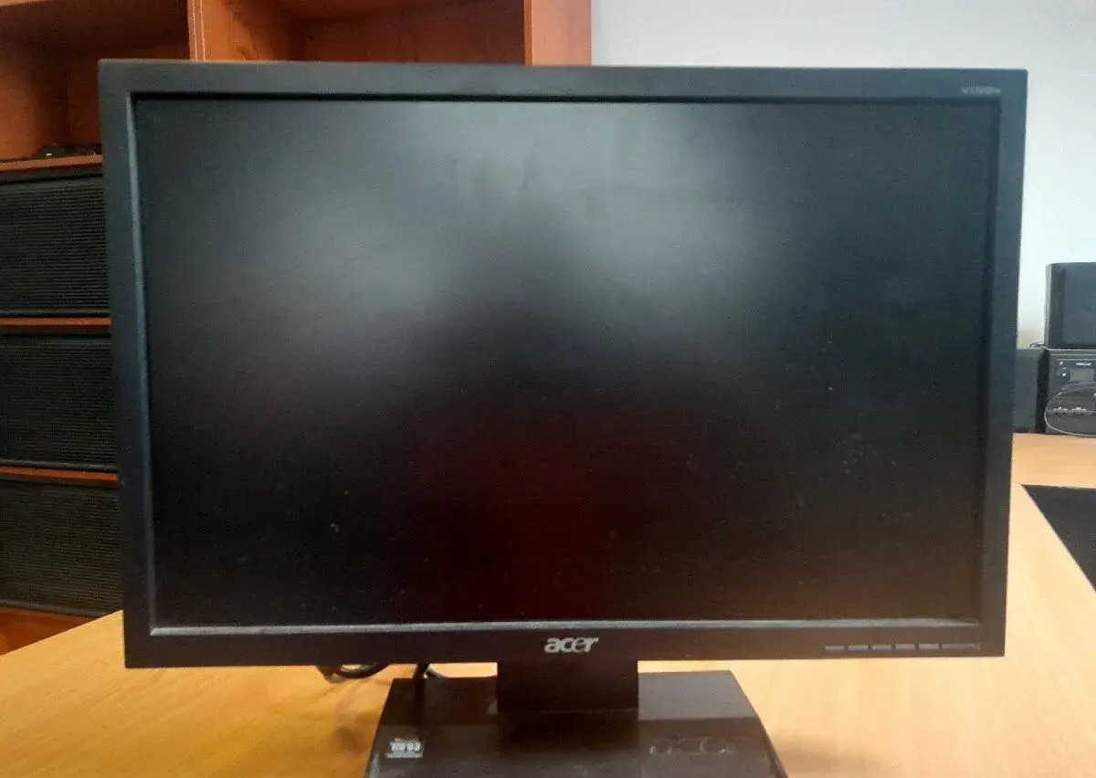 Monitor Acer 19" v Nuslích