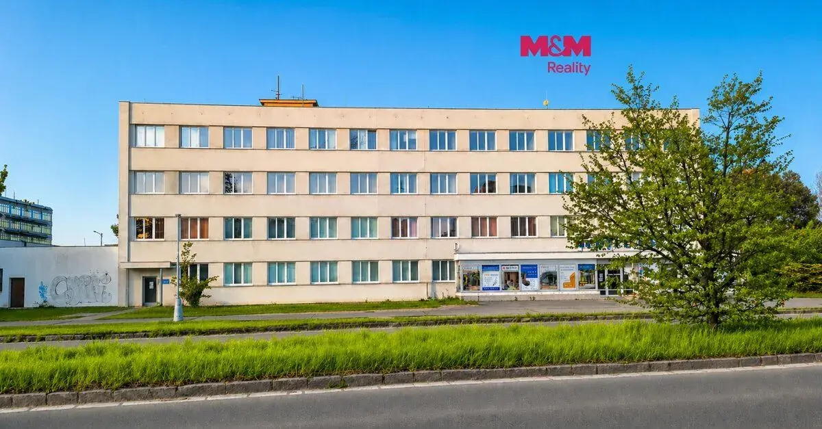 Pronájem kancelářského prostoru,Hradec Králové, ul. Brněnská