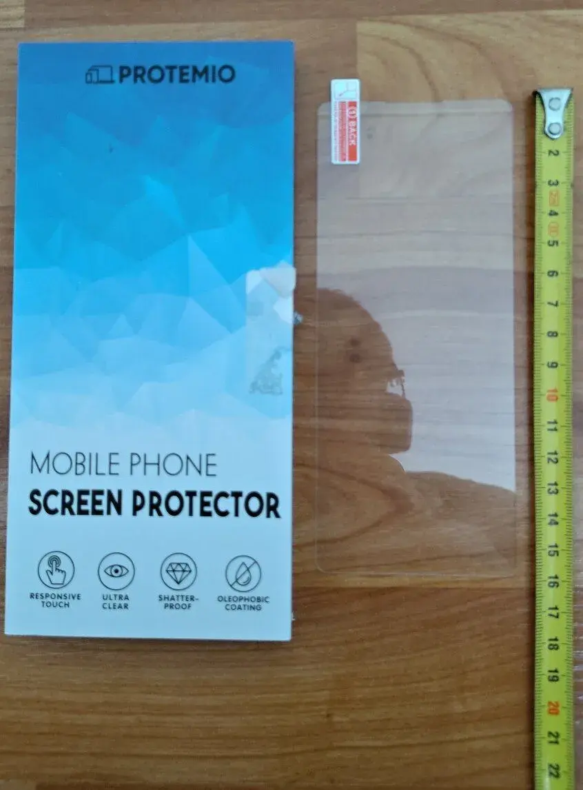 Nalepovací ochrana displeje na Asus Zenfone 12