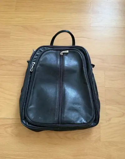 Černý kožený mini batoh GIUDI (pravá kůže, Itálie)