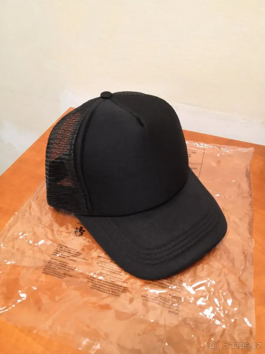 NOVÁ Černá kšiltovka pánská / dámská / unisex