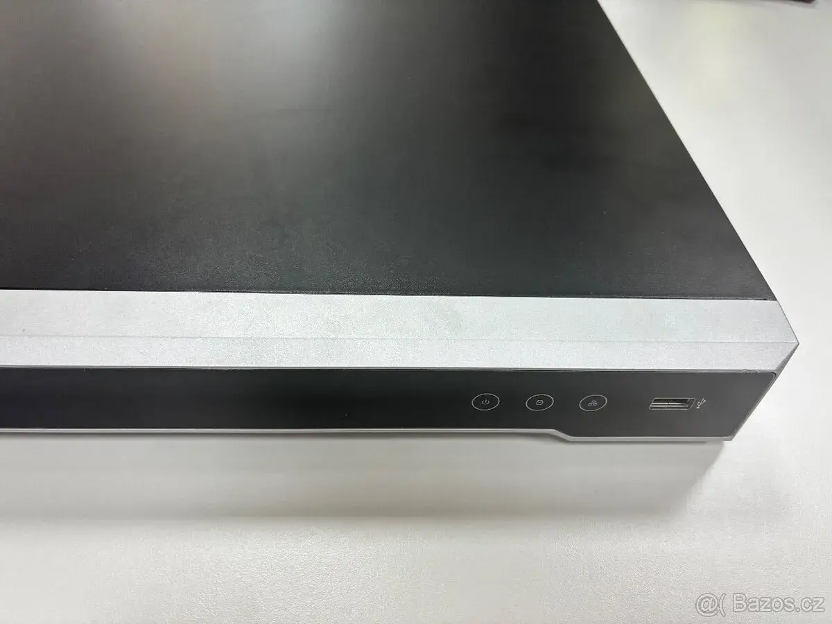 Network Video Recorder Hikvision DS-7608NI-Q2