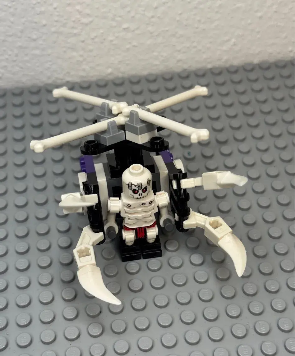 LEGO Ninjago 30081 - Skeleton Chopper