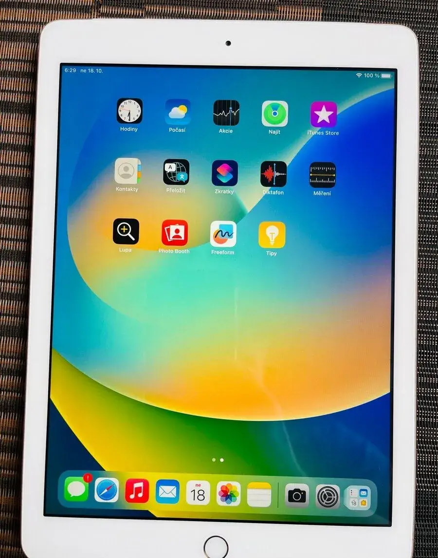 IPad 5 generace 32Gb Gold