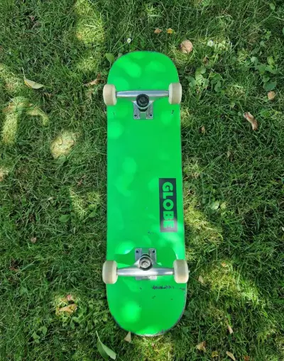 Skateboard
