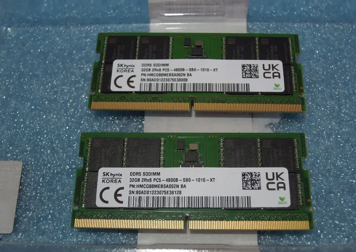RAM paměť 64GB KIT 2x32GB PC5 DDR5 4800MHz SoDimm SK Hynix