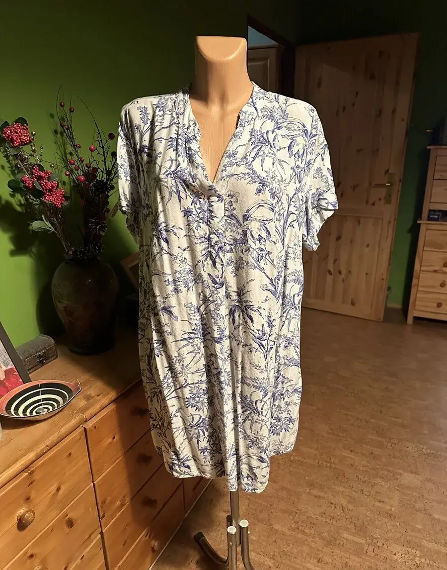 Elegantní blůzka vel.XL