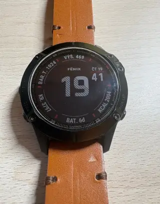Garmin Fenix 6 Pro – stav, téměř bez oděrek