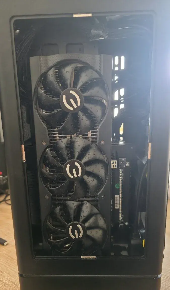 Ryzen 5600 // Rtx 3080 // 16gb ram// Itx Mjolnir
