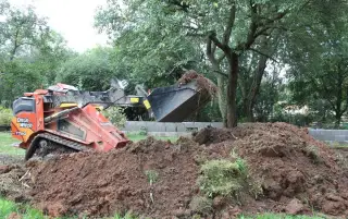 Zemní práce s Ditch Witch SK 1750 - Mladá Boleslav