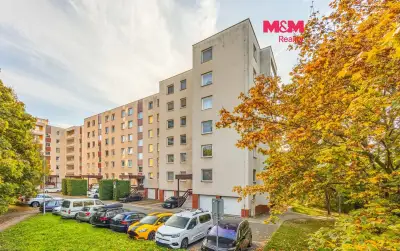 Pronájem bytu 3+1, 72 m², Pardubice, ul. Stavařov