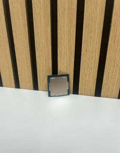 Intel i5 8400 /6 jader/ Socket 1151 Otestovaný Záruka