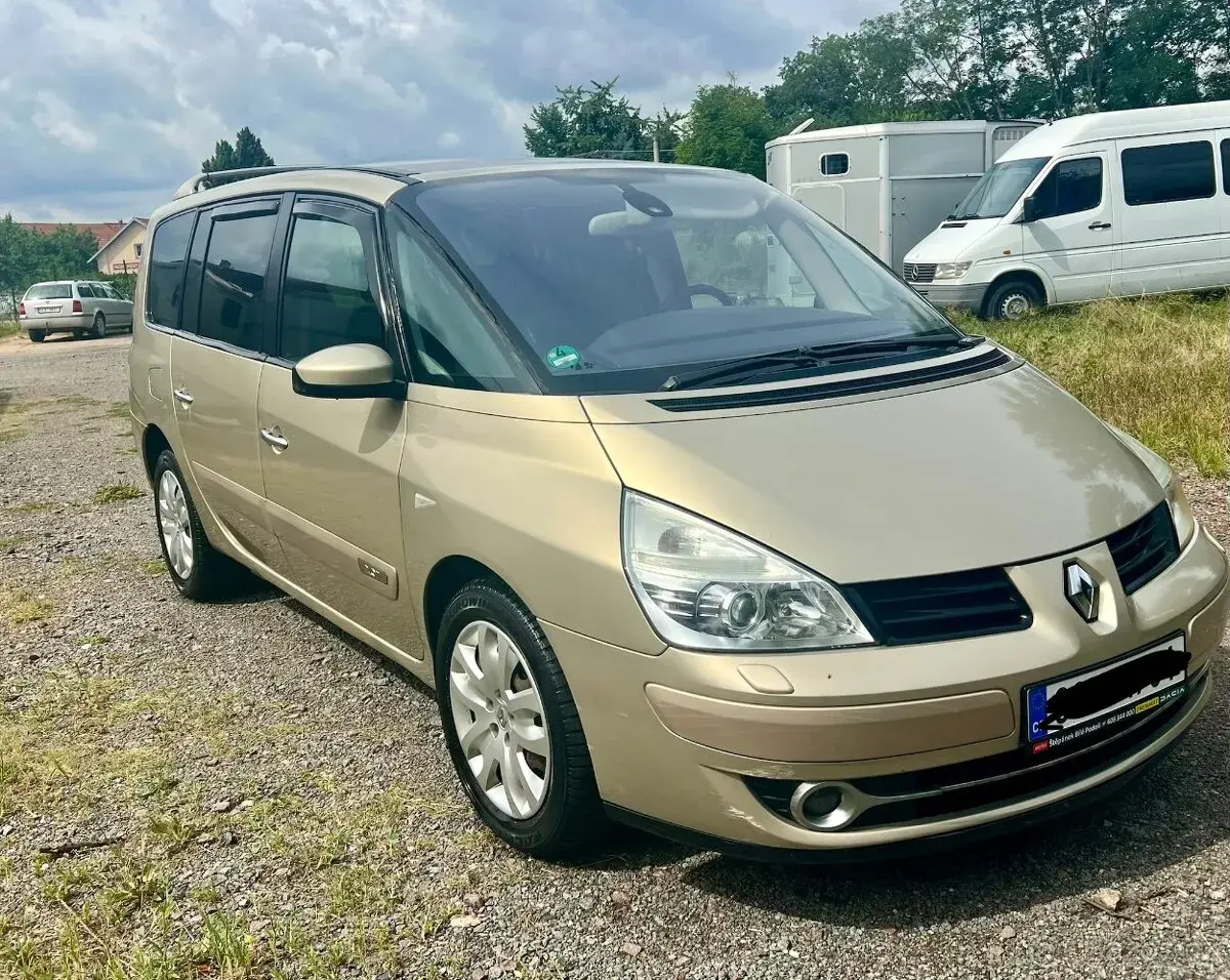 Grand Espace 2benzin 125kw Panorama xenony 197tkm cebia