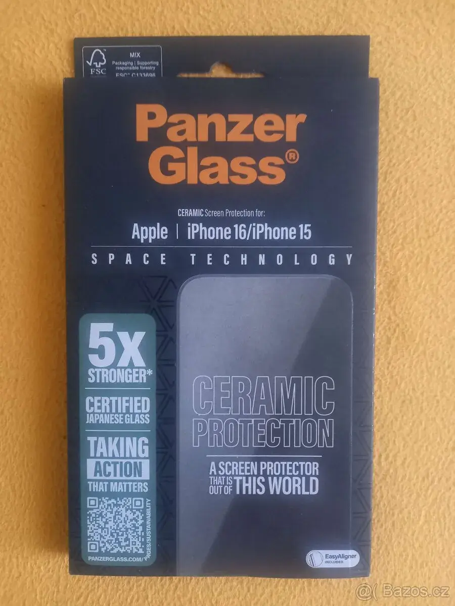 PanzerGlass ceramic protection iPhone 15/16