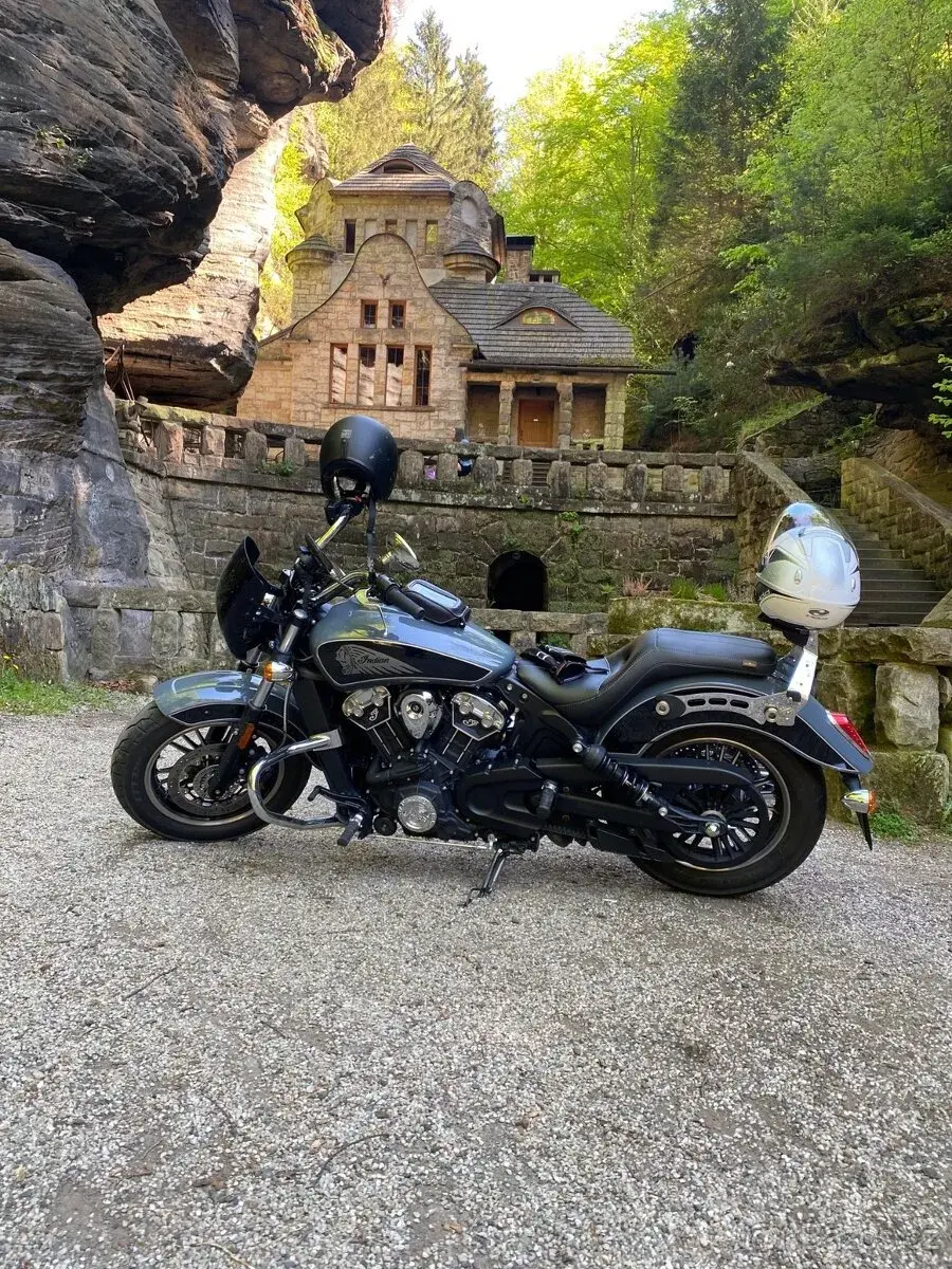 Indian scout ICON