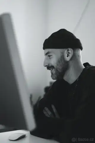 Akademické psaní a konzultace pro VŠ studenty