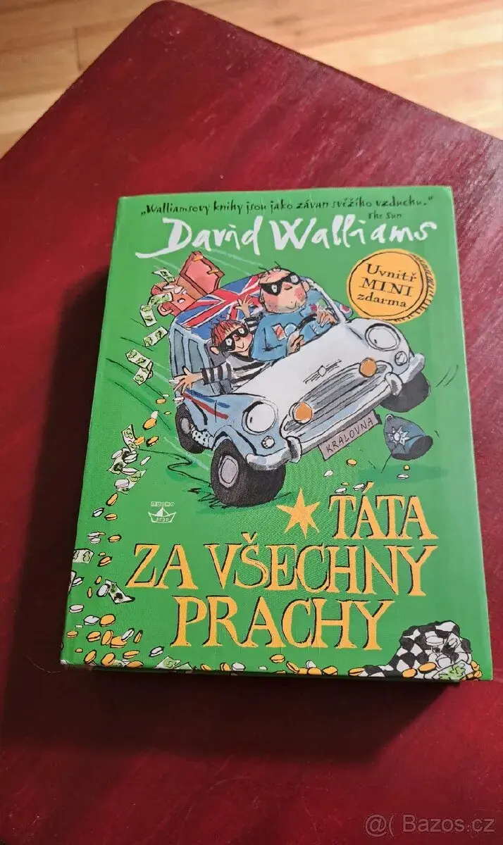 Táta za všechny prachy