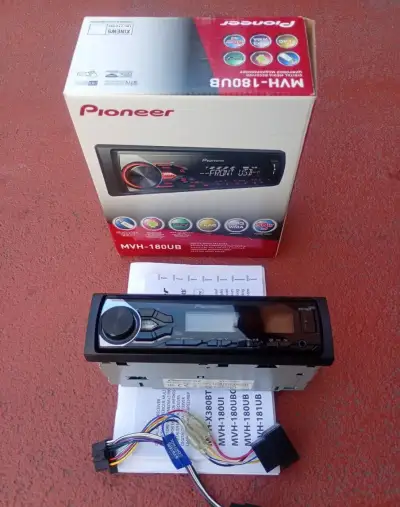 Pioneer MVH-180UB autoradio AUX , USB