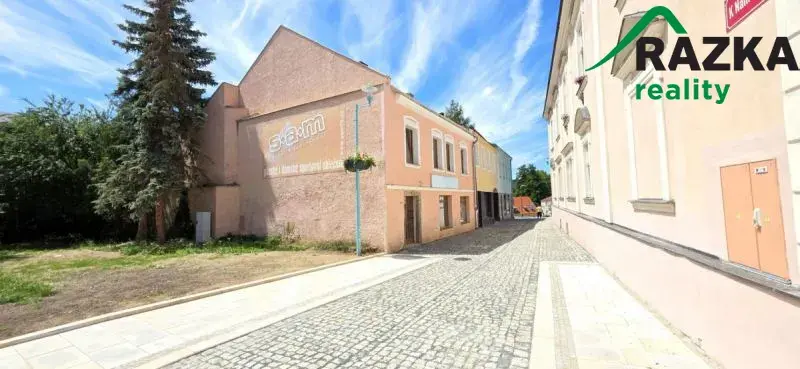 RD s garáží a zahradou Tachov, ul. K Náměstí