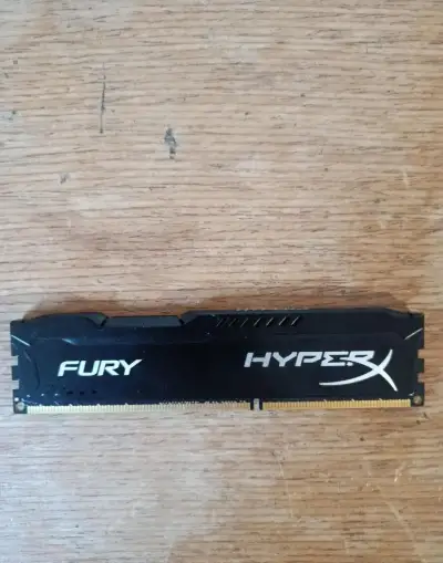 HyperX FURY 16GB DDR3 1866MHZ CL10 v záruce