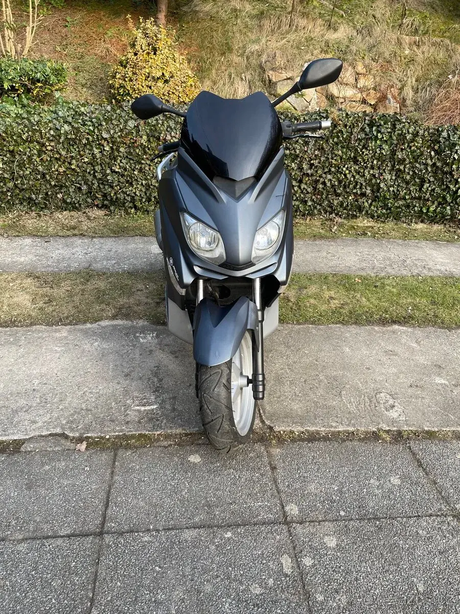 MBK Yamaha Xmax 125