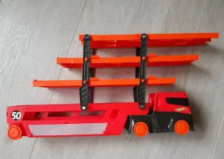 Hot Wheels nakladač STAV