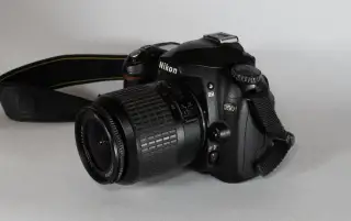 Nikon D50