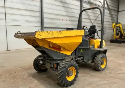 Dumper Ausa D250 otočná korba